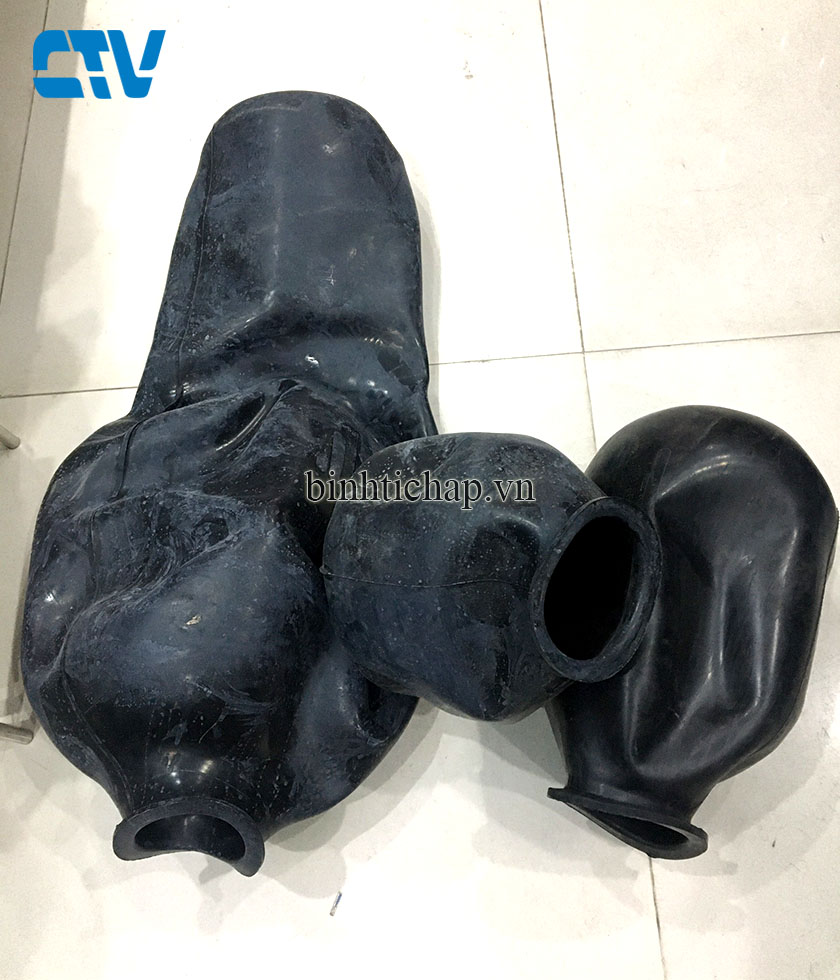 Hướng dẫn chi tiết cách thay ruột bình tích áp đúng kỹ thuật