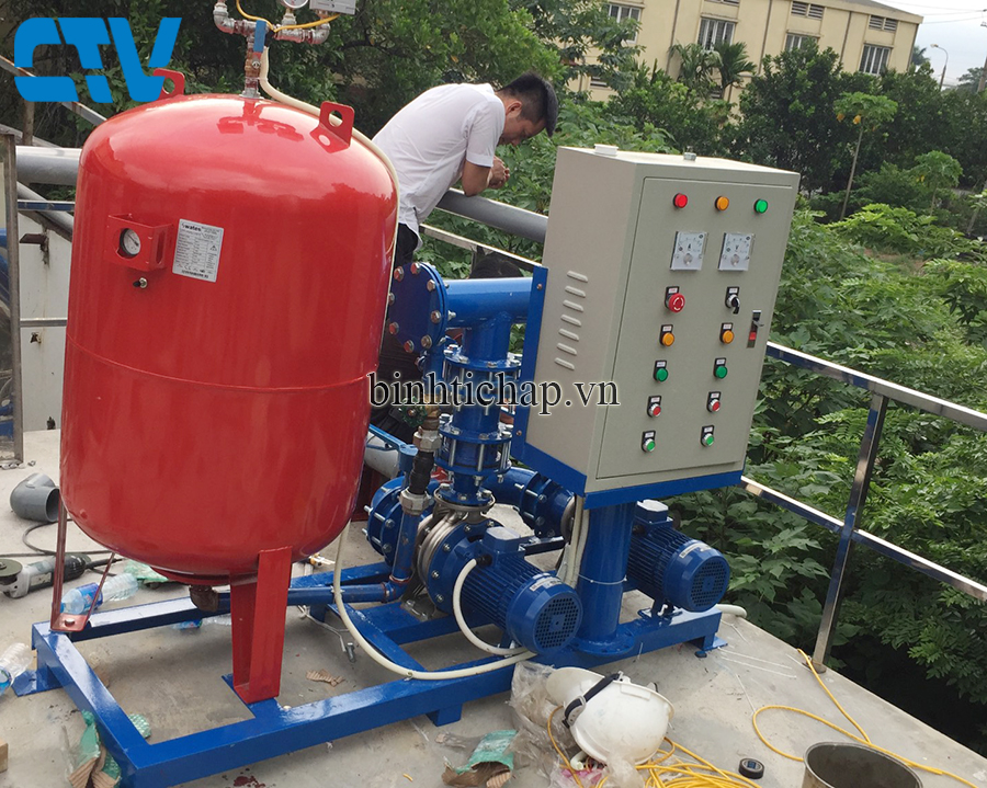 Tủ điện điều khiển và bảo vệ hệ 2 máy bơm tăng áp