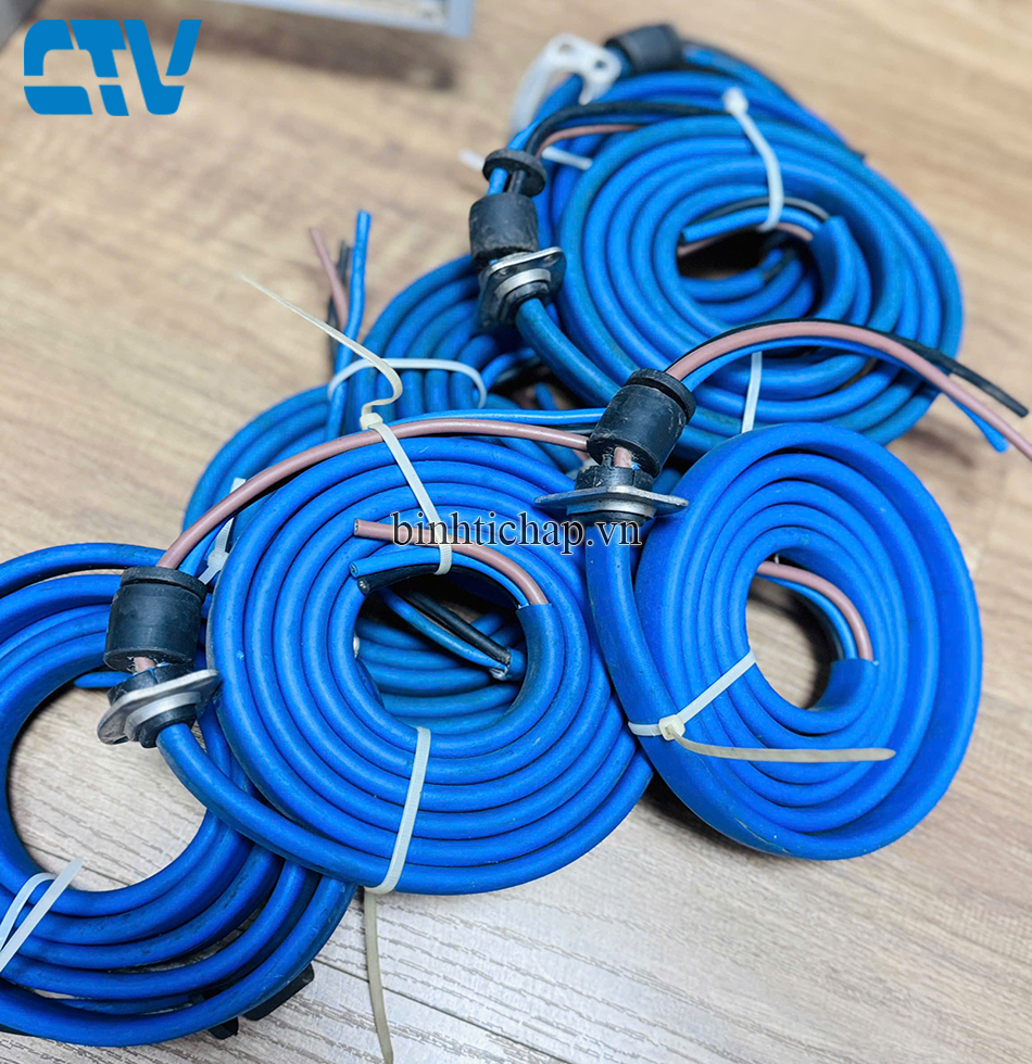 Dây nguồn máy bơm chìm hoả tiễn 6inch